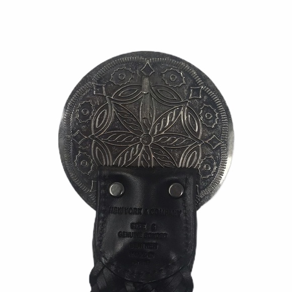 New York & Co Braided Brown Leather Belt Silver Medallion Buckle - Picture 7 of 14